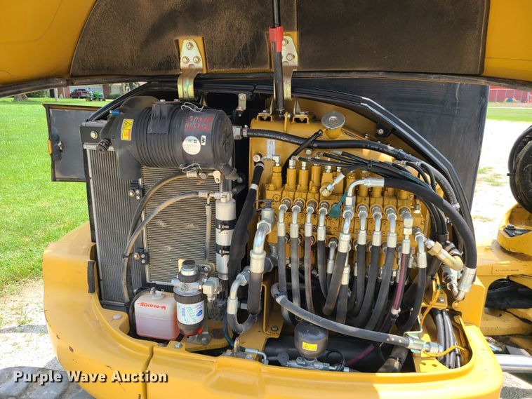 image for item DI6016 2011 Caterpillar 305.5D CR  mini excavator