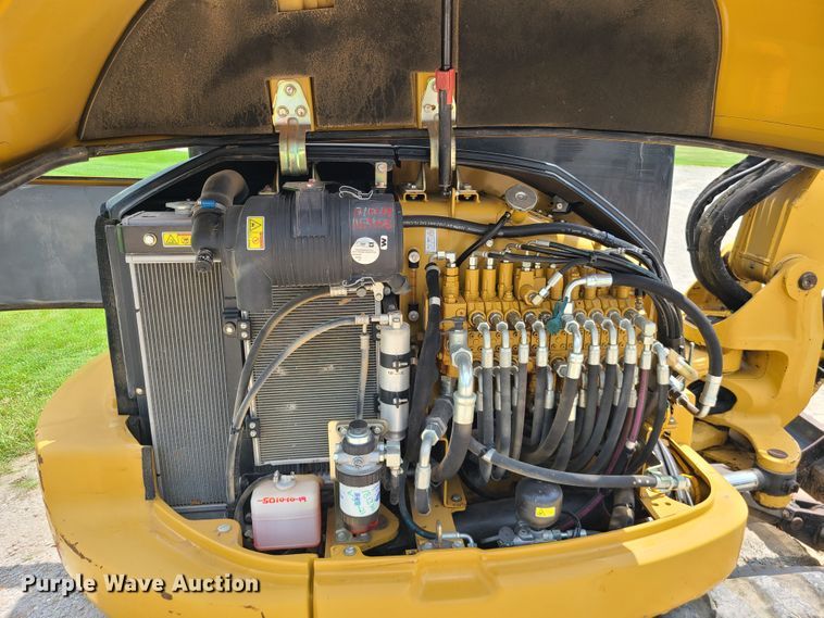 image for item DI6016 2011 Caterpillar 305.5D CR  mini excavator