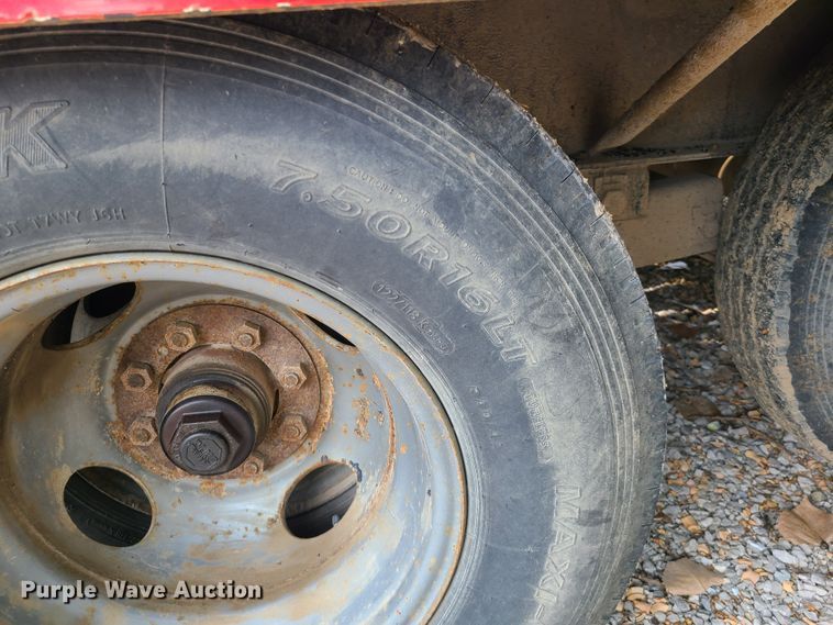 image for item DI6020 2005 Diamond C  equipment trailer