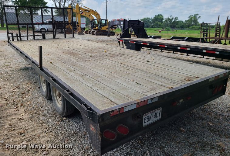 image for item DI6021 2004 Starlite Trailers  flatbed trailer