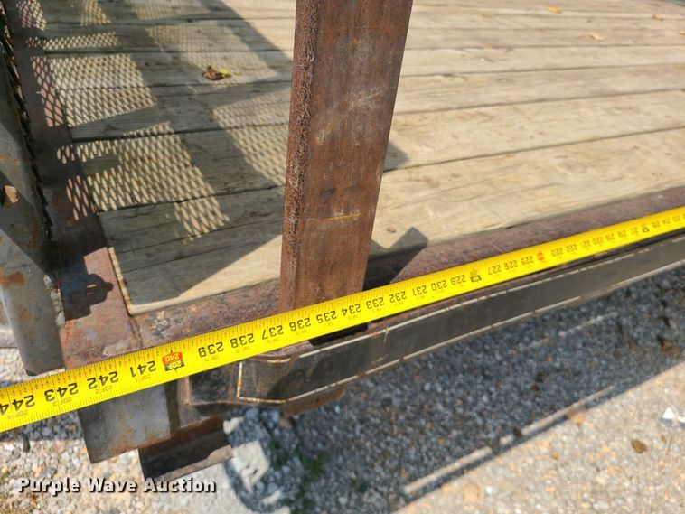 image for item DI6021 2004 Starlite Trailers  flatbed trailer