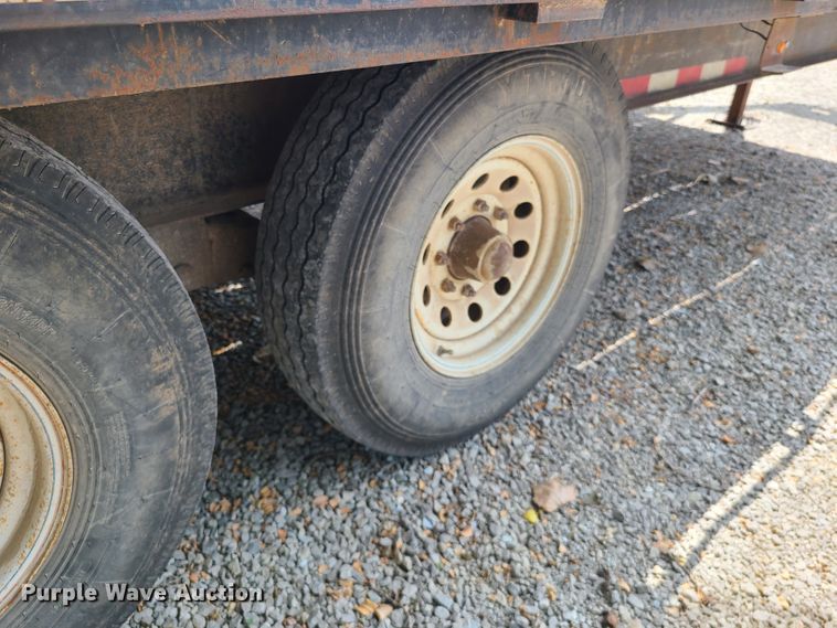 image for item DI6021 2004 Starlite Trailers  flatbed trailer