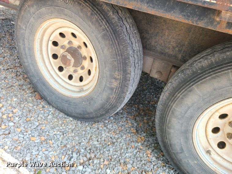 image for item DI6021 2004 Starlite Trailers  flatbed trailer