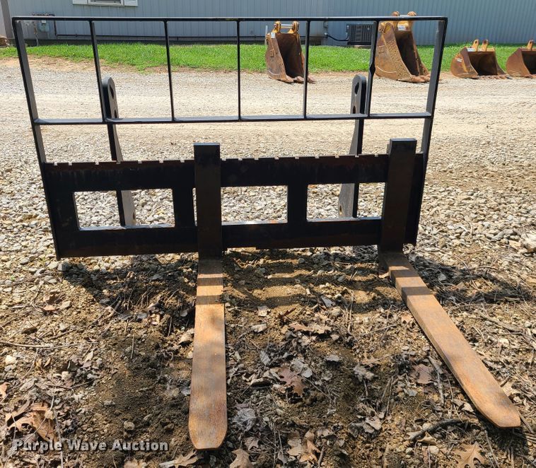 image for item DI6029 48" L loader forks