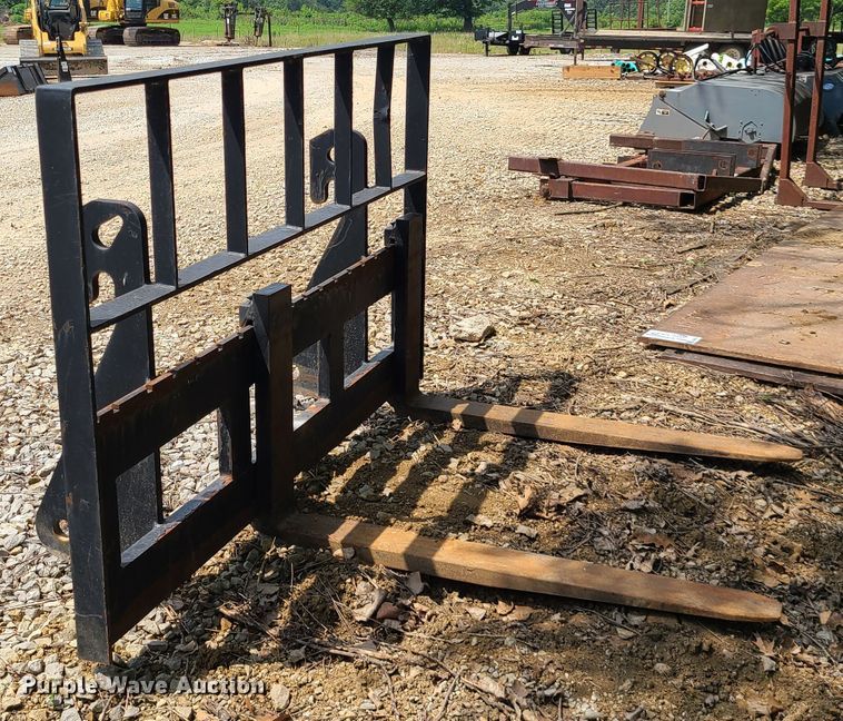 image for item DI6029 48" L loader forks