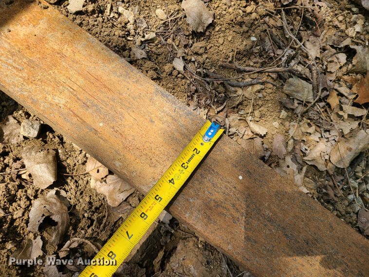 image for item DI6029 48" L loader forks