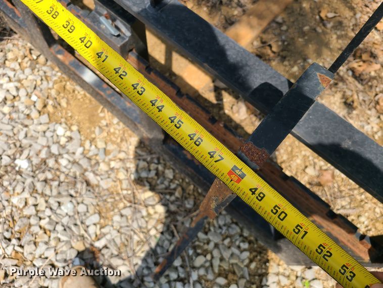 image for item DI6029 48" L loader forks