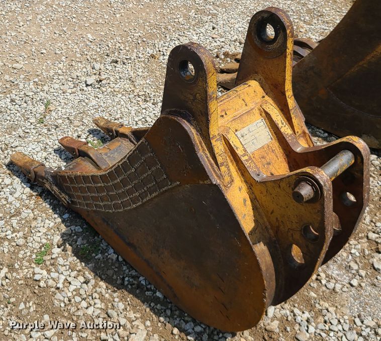 image for item DI6035 Woods  16" W bucket