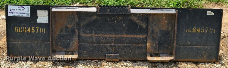 image for item DI6037 Caterpillar  80" W skid steer bucket