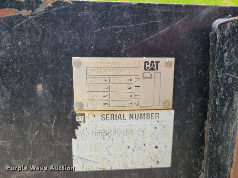 image for item DI6037 Caterpillar  80" W skid steer bucket