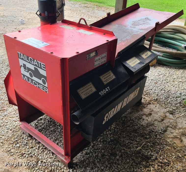 image for item DI6043 Tailgate Mulcher  straw blower