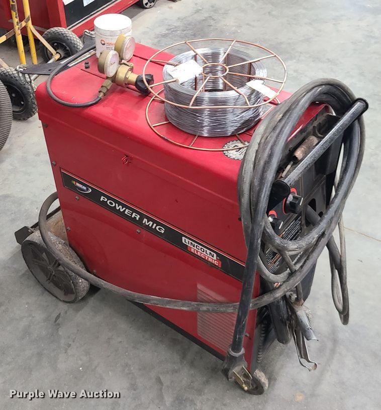 image for item DI6053 Lincoln Power MIG 255  welder