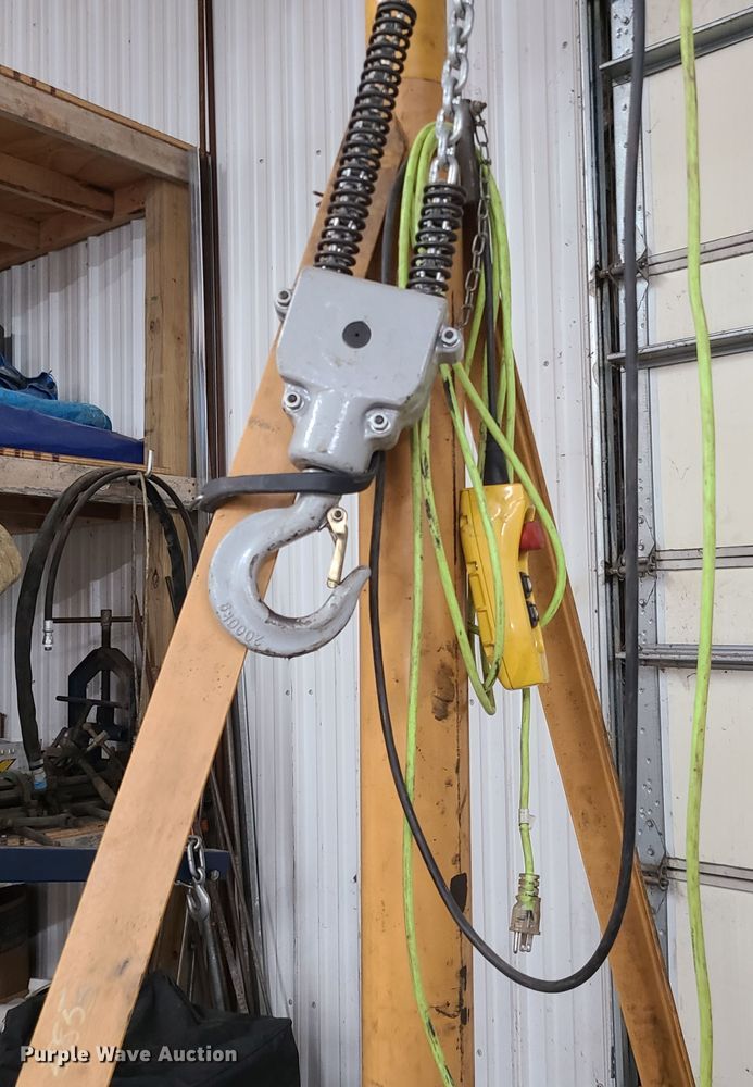 image for item DI6057 Caldwell  A-frame