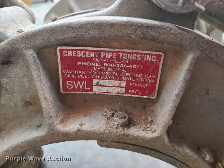 image for item DI6065 (5) crescent pipe lifting tongs