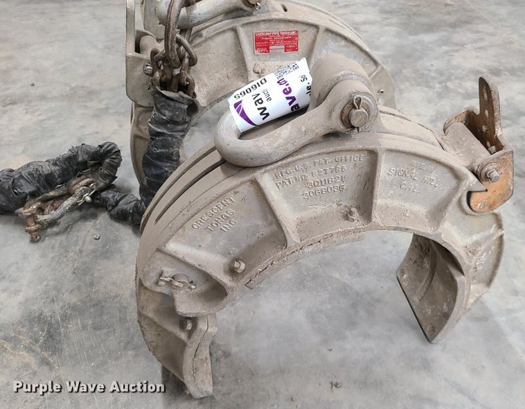 image for item DI6065 (5) crescent pipe lifting tongs