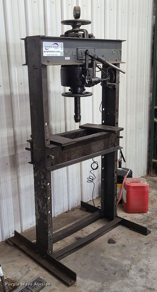 image for item DI6074 Dake 50H shop press