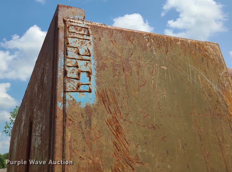 image for item DI6079 Trench box