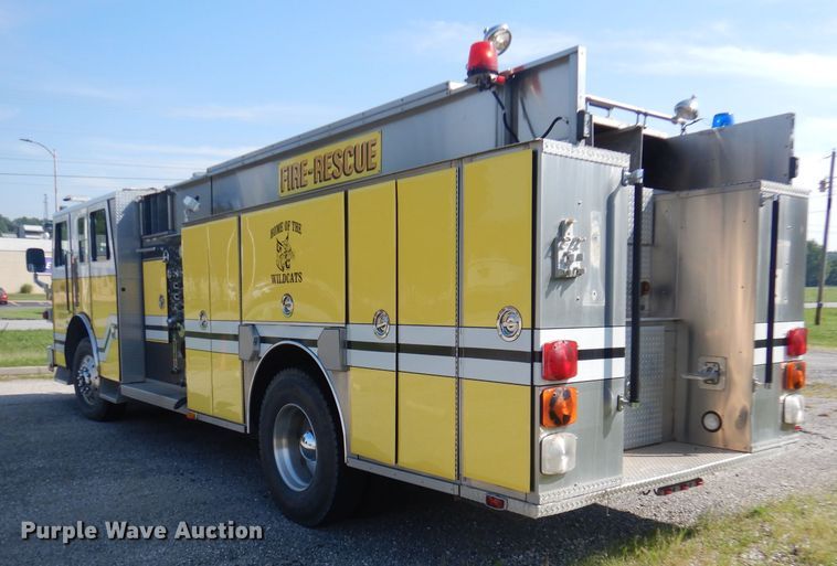 image for item DA5339 1993 Sutphen Deluge  pumper fire truck