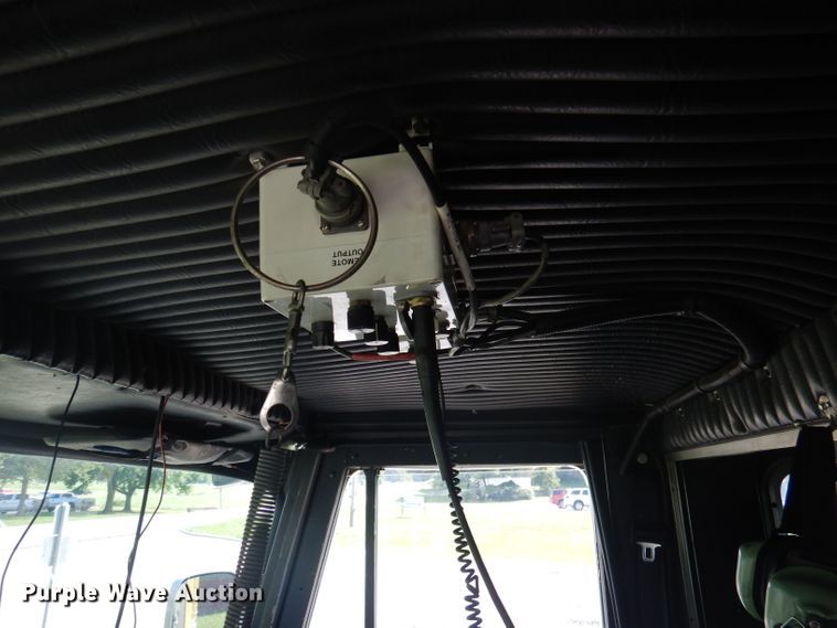 image for item DA5339 1993 Sutphen Deluge  pumper fire truck