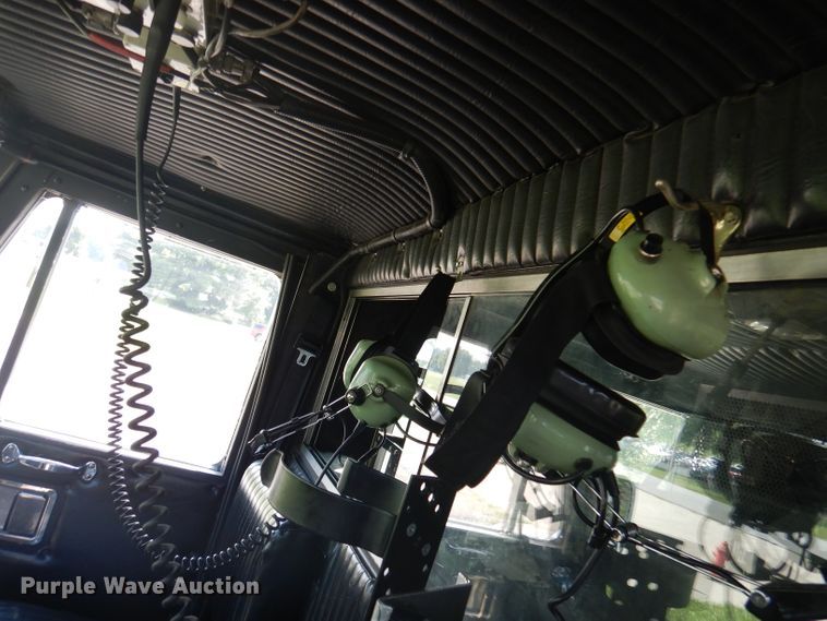 image for item DA5339 1993 Sutphen Deluge  pumper fire truck