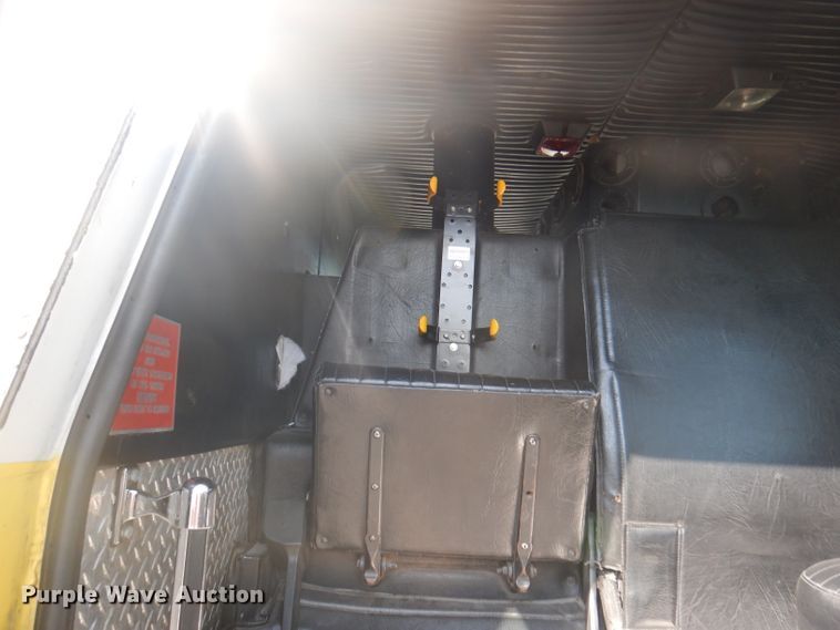 image for item DA5339 1993 Sutphen Deluge  pumper fire truck