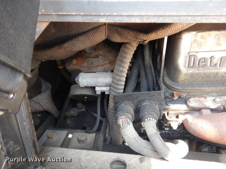 image for item DA5339 1993 Sutphen Deluge  pumper fire truck