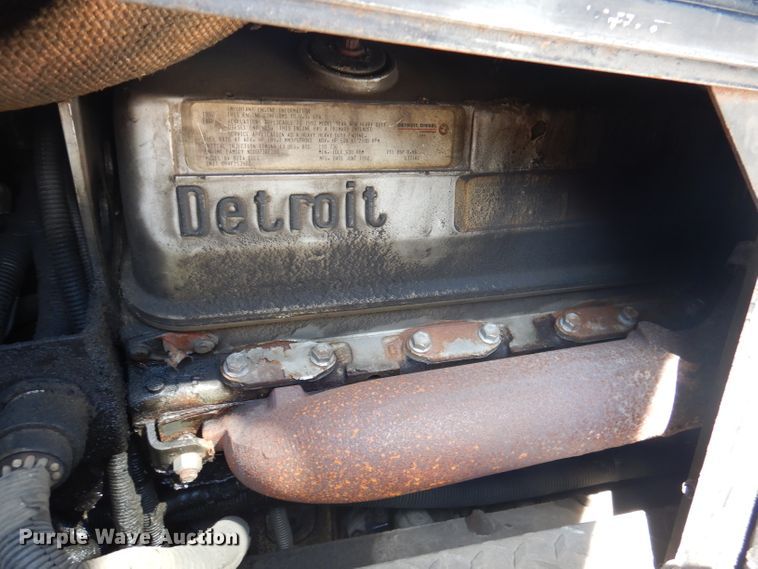 image for item DA5339 1993 Sutphen Deluge  pumper fire truck