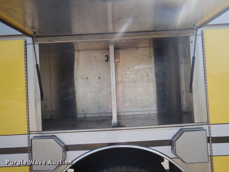 image for item DA5339 1993 Sutphen Deluge  pumper fire truck