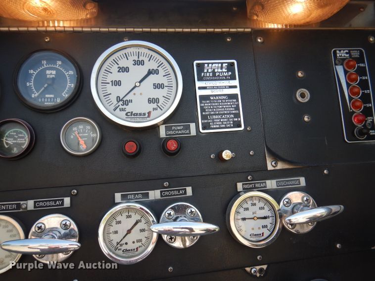 image for item DA5339 1993 Sutphen Deluge  pumper fire truck