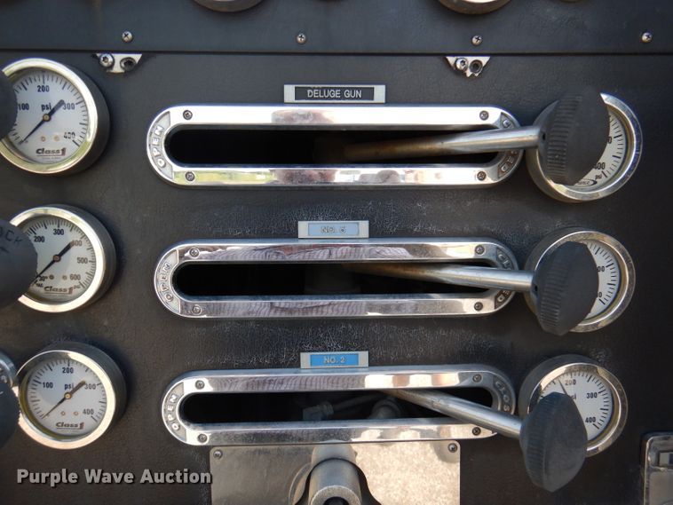 image for item DA5339 1993 Sutphen Deluge  pumper fire truck