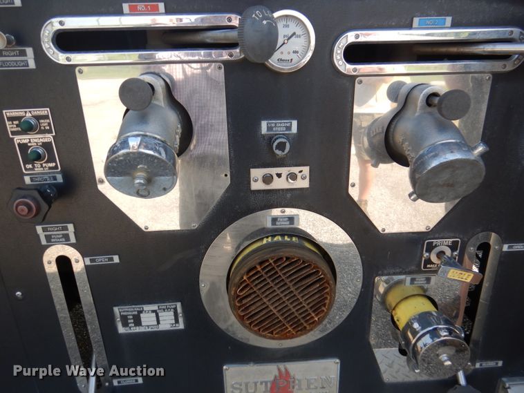 image for item DA5339 1993 Sutphen Deluge  pumper fire truck