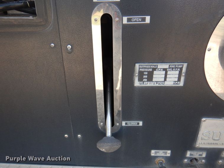 image for item DA5339 1993 Sutphen Deluge  pumper fire truck