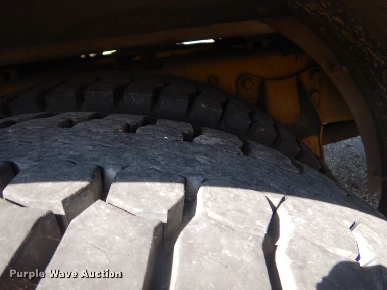 image for item DA5339 1993 Sutphen Deluge  pumper fire truck