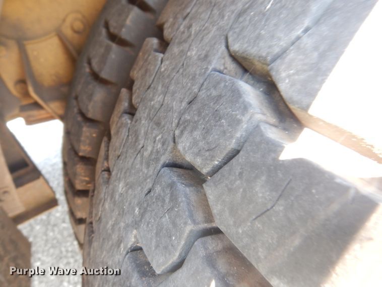 image for item DA5339 1993 Sutphen Deluge  pumper fire truck