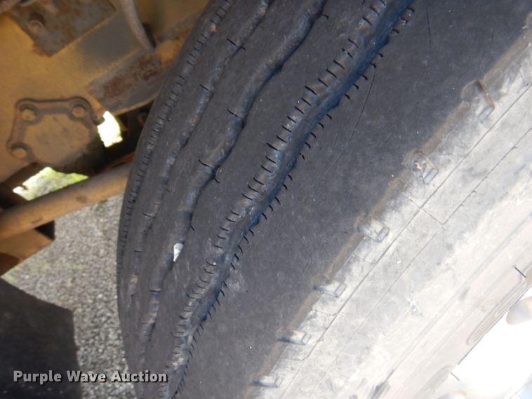 image for item DA5339 1993 Sutphen Deluge  pumper fire truck