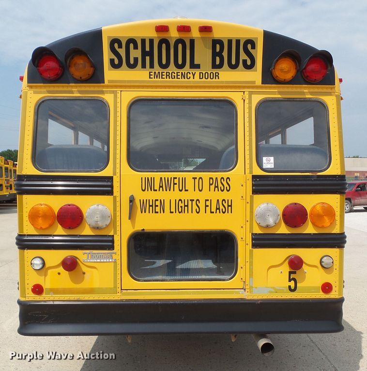 image for item DA7154 2004 Freightliner FS65  school bus