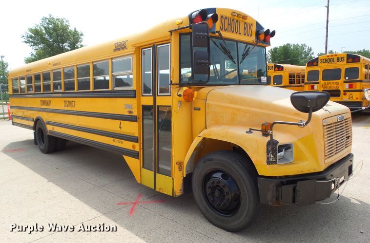 image for item DA7155 2004 Freightliner FS65  school bus