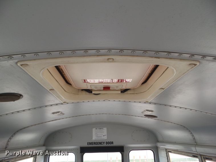 image for item DA7155 2004 Freightliner FS65  school bus