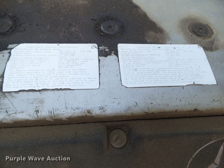 image for item DA7155 2004 Freightliner FS65  school bus