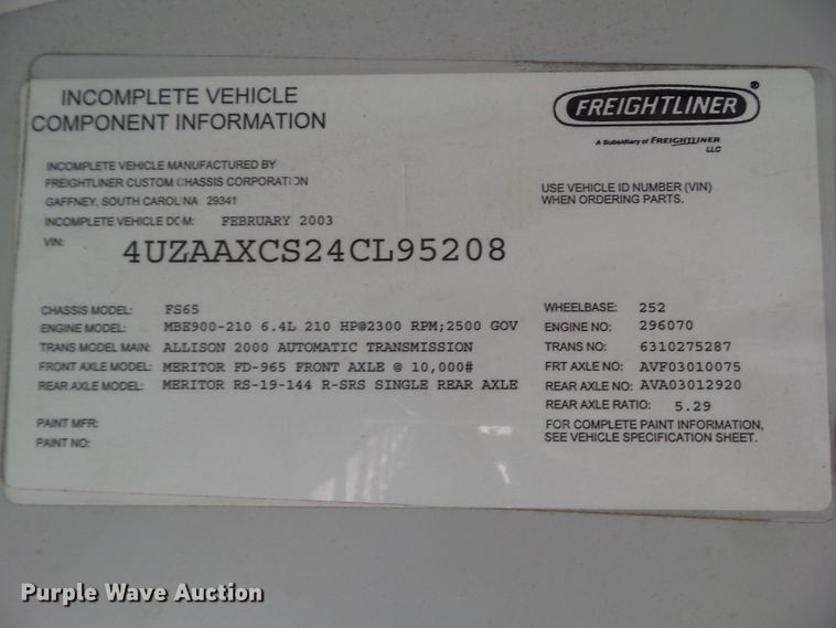 image for item DA7155 2004 Freightliner FS65  school bus