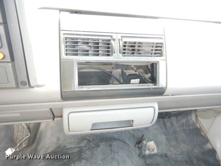 image for item DG0713 1994 Chevrolet C1500  pickup truck