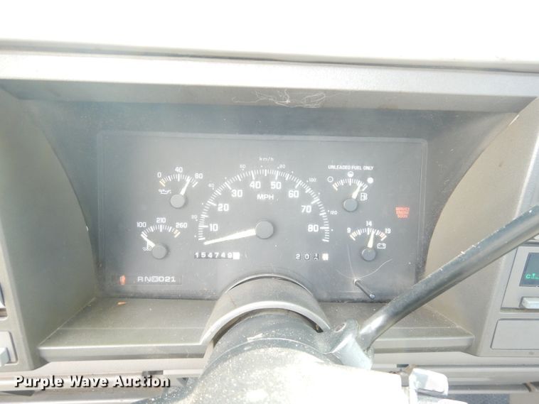 image for item DG0713 1994 Chevrolet C1500  pickup truck