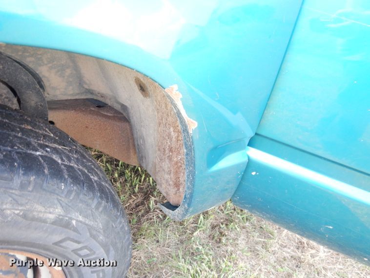 image for item DG0713 1994 Chevrolet C1500  pickup truck