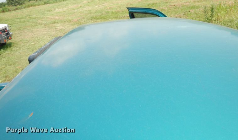 image for item DG0713 1994 Chevrolet C1500  pickup truck