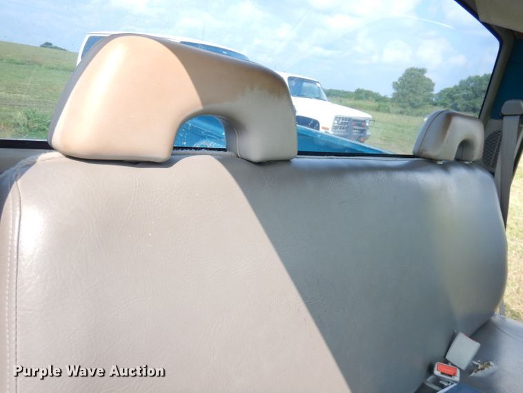 image for item DG0713 1994 Chevrolet C1500  pickup truck