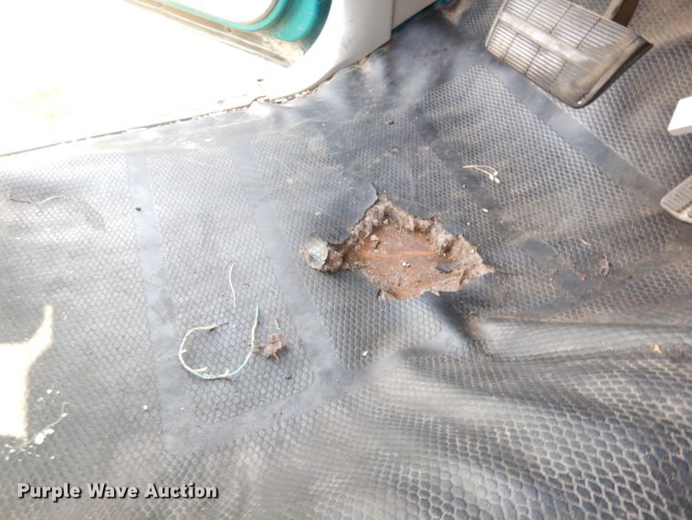 image for item DG0713 1994 Chevrolet C1500  pickup truck