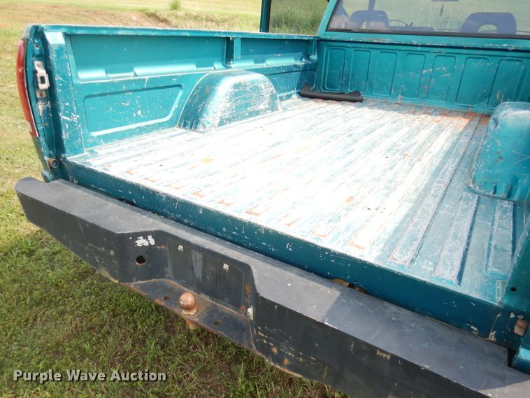 image for item DG0713 1994 Chevrolet C1500  pickup truck