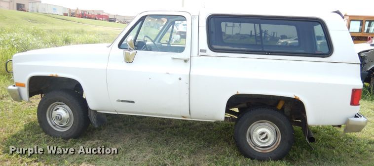 image for item DG0722 1991 Chevrolet Blazer  SUV