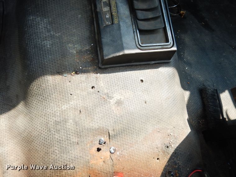 image for item DG0722 1991 Chevrolet Blazer  SUV