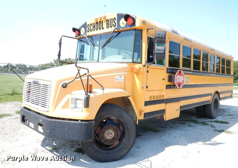 image for item DG0725 2006 Freightliner Thomas  school bus